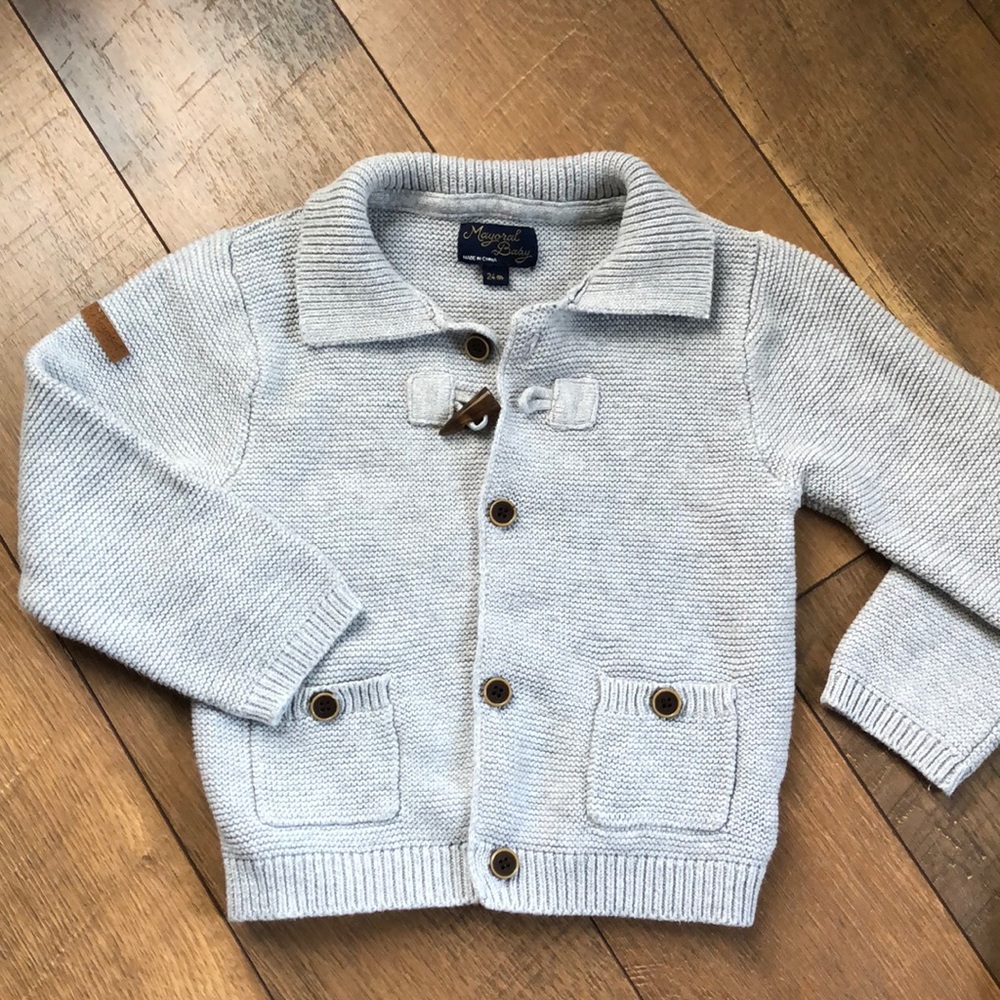 Mayoral gray sweater with toggle and buttons 24m
